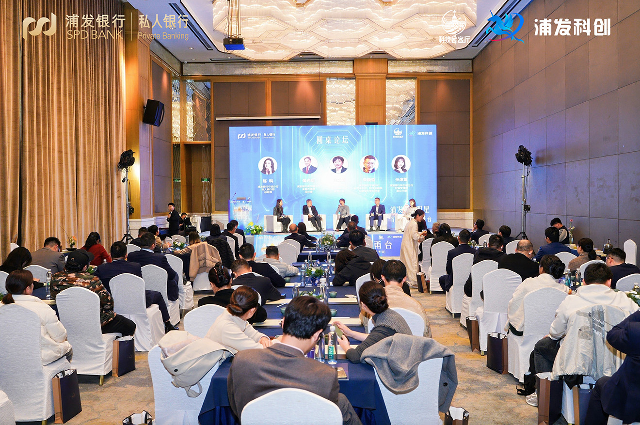 500-DSC08203-opq4460749104